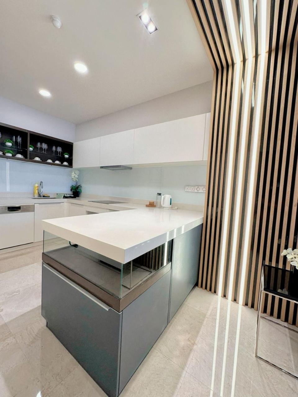 Tropicana The Residences Klcc Cozeestay Kuala Lumpur Eksteriør billede